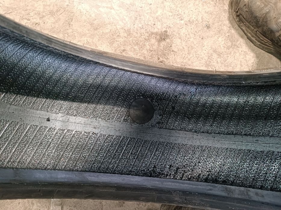 Продам шины 225/60/r18