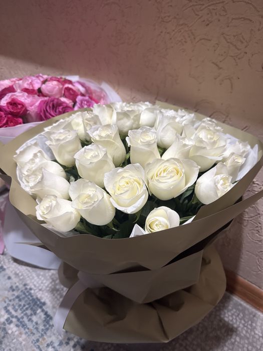 Розы пионовидные