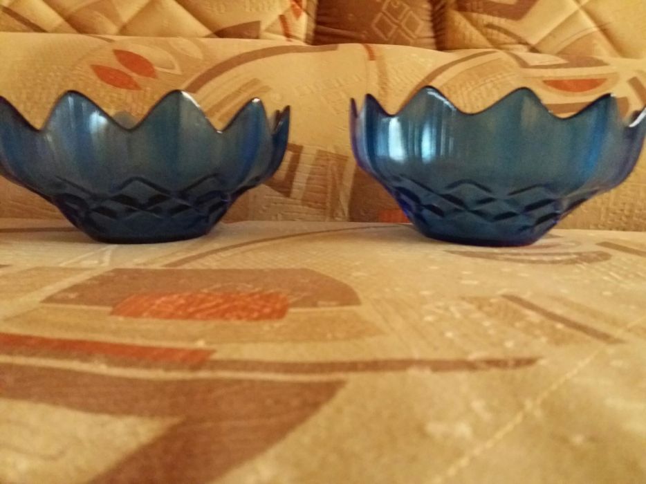 Продаю вазы и блюдо