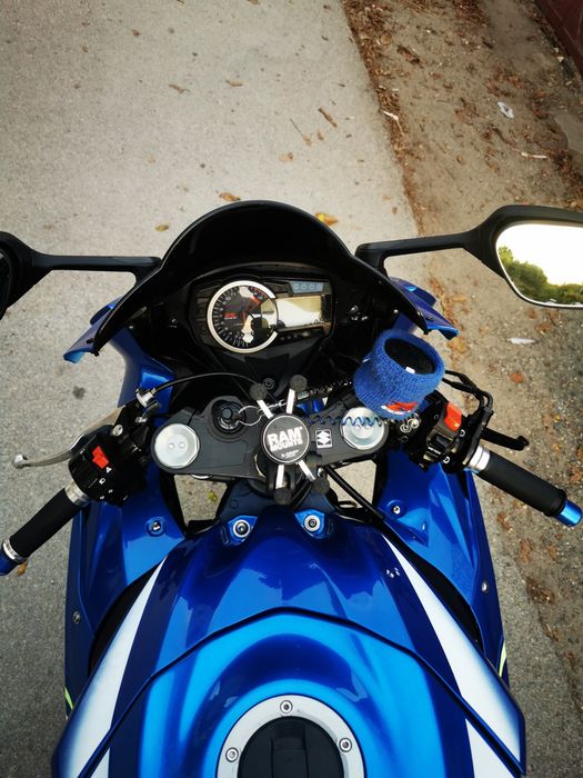 Suzuki gsxr L2 1000