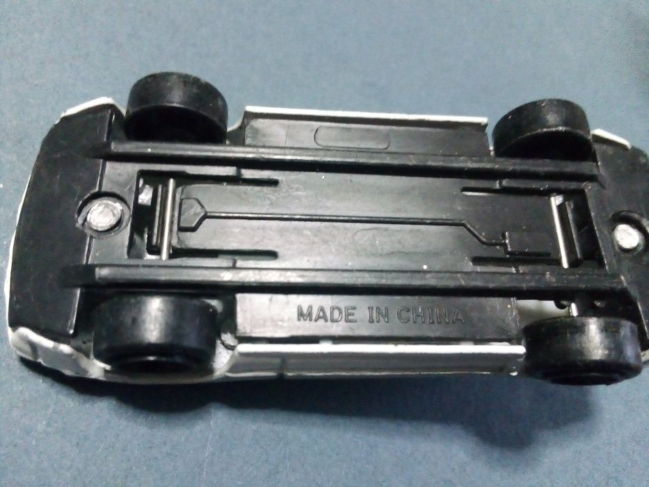 Само за колекционери! Предлагам редки азиатски състезателни колички!