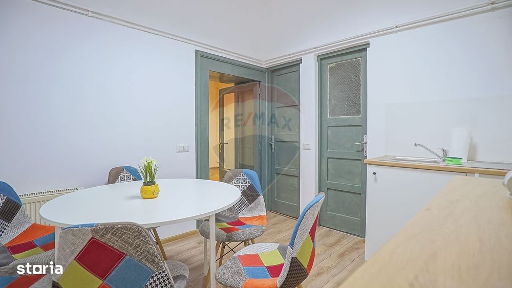 Apartament De Vanzare 2 Camere 65 Mp | La Casa Cu Pivnita Si Curte |
