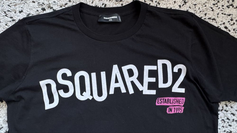 Мъжка тениска Dsquared2 размер XL