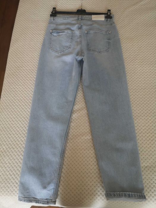 Чисто нови светло сини дънки Zara