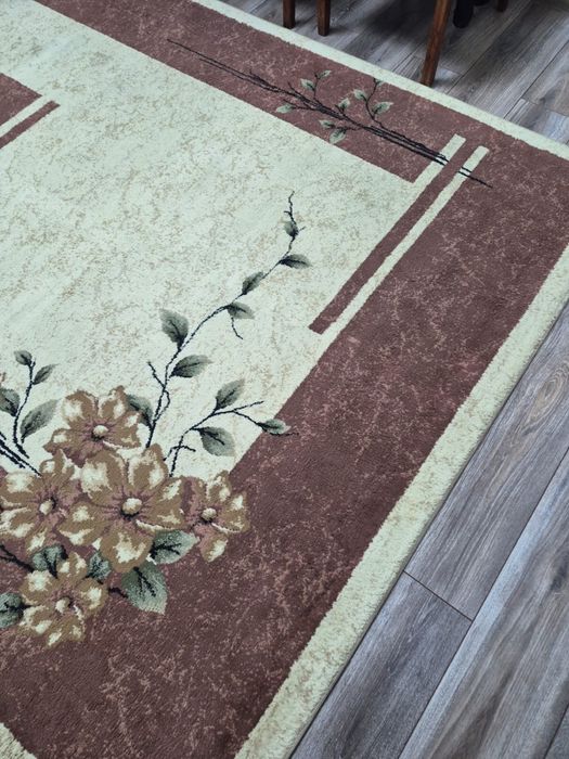 Продам ковер срочно