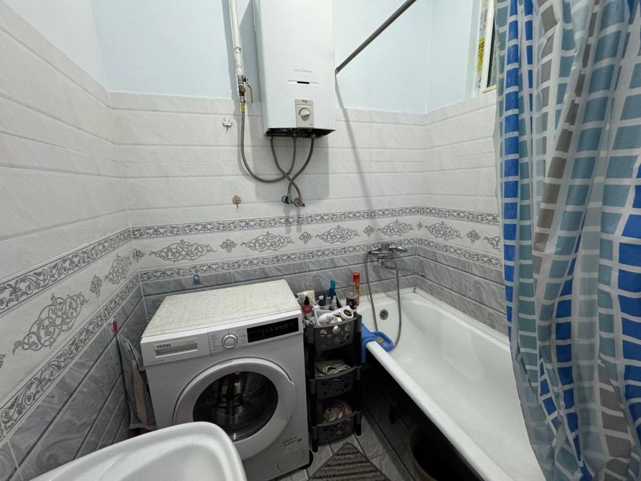 3 хонали квартира Лабзак + балкон 2*7 Кирпич