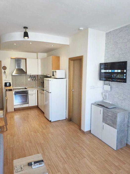 Продава се Двустаен апартамент в Свети Влас - 60 кв.м за 804 €/кв.м - Снимка #3