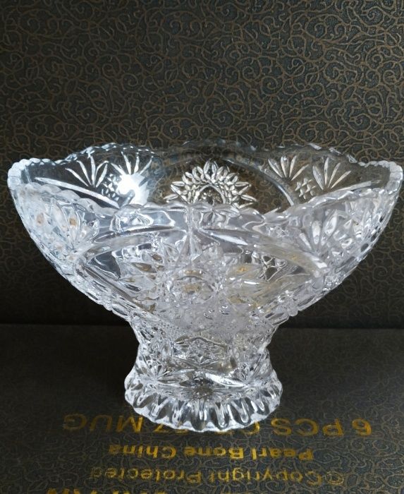 Комплект-2 красивые конфетницы!