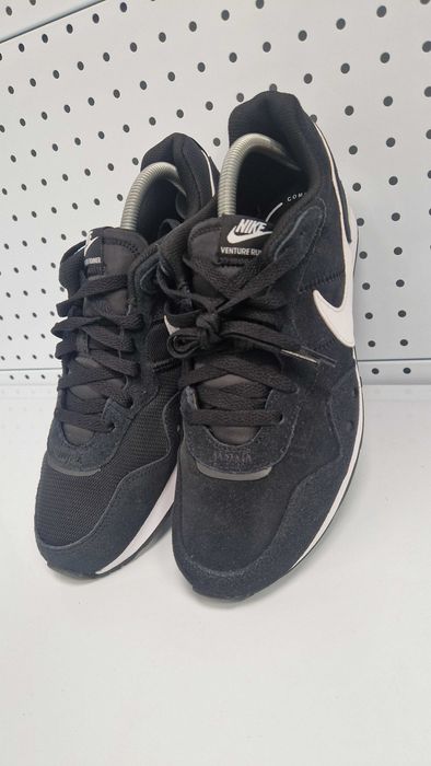 Оригинални мъжки маратонки- Nike Venture Runner