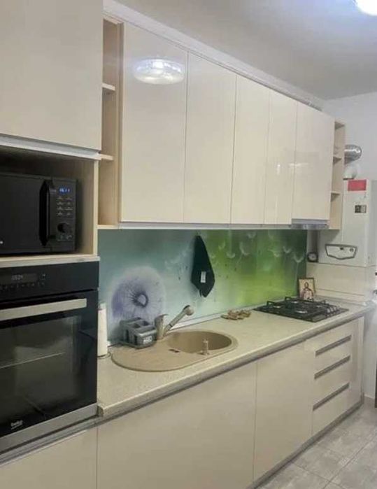 Дава се под наем Двустаен апартамент в Пловдив, Тракия - 60 кв.м за 306 € - Снимка #2