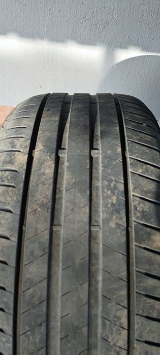 Anvelope Bridgestone 245 45 18