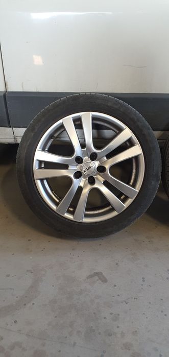 Континентал premium contact 225 45 17