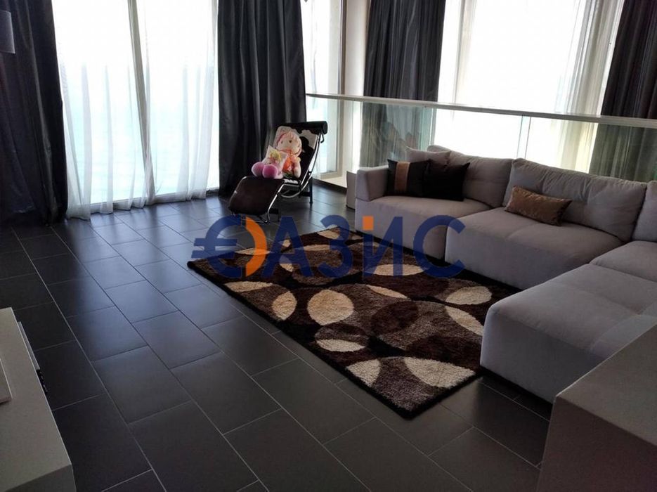 Продава се Тристаен апартамент в Обзор - 360 кв.м за 425 €/кв.м - Снимка #5