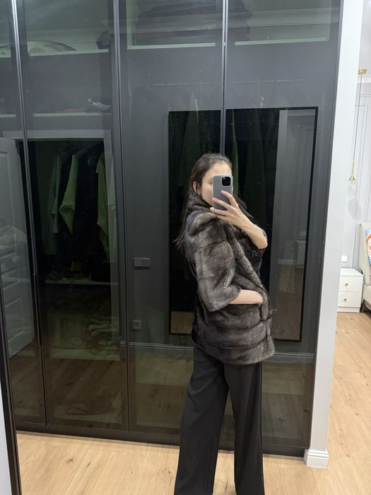 Продам норковую шубу