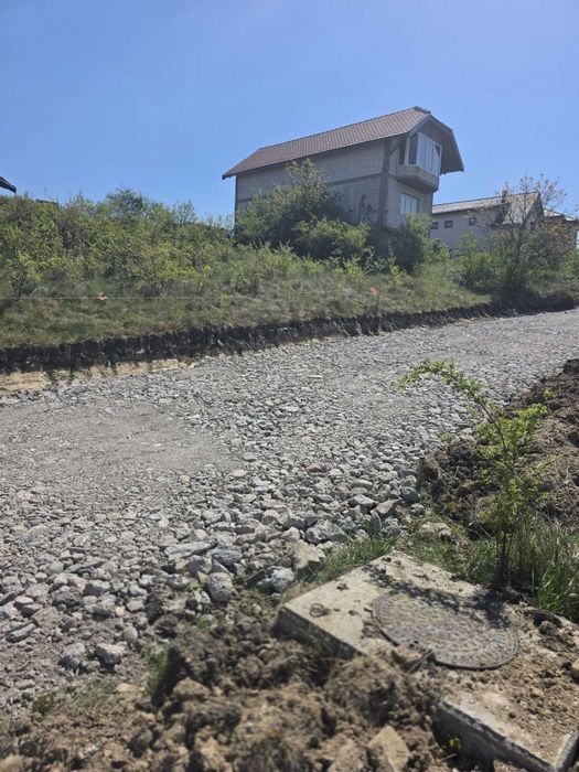 TEREN U-N-I-C-A-T! 755 mp în Dezmir | Panoramă spectaculoasă 180° | Ideal pentru casă individuală