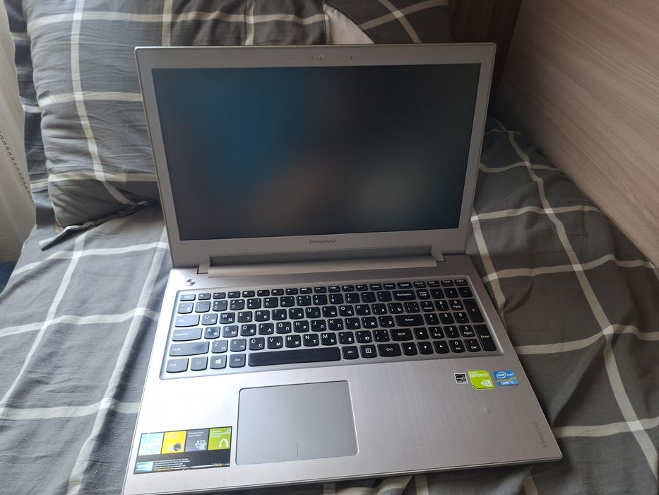 Продам ноутбук лениво z500