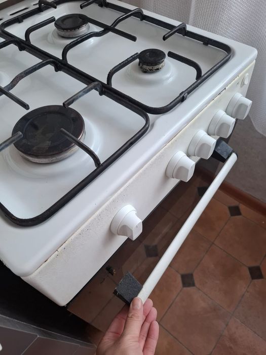 Продам газ плитку