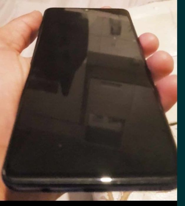 Продавам телефон на 41 Samsung