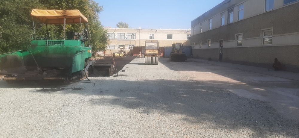 Асфальт. Благоустройство. Бордюры.