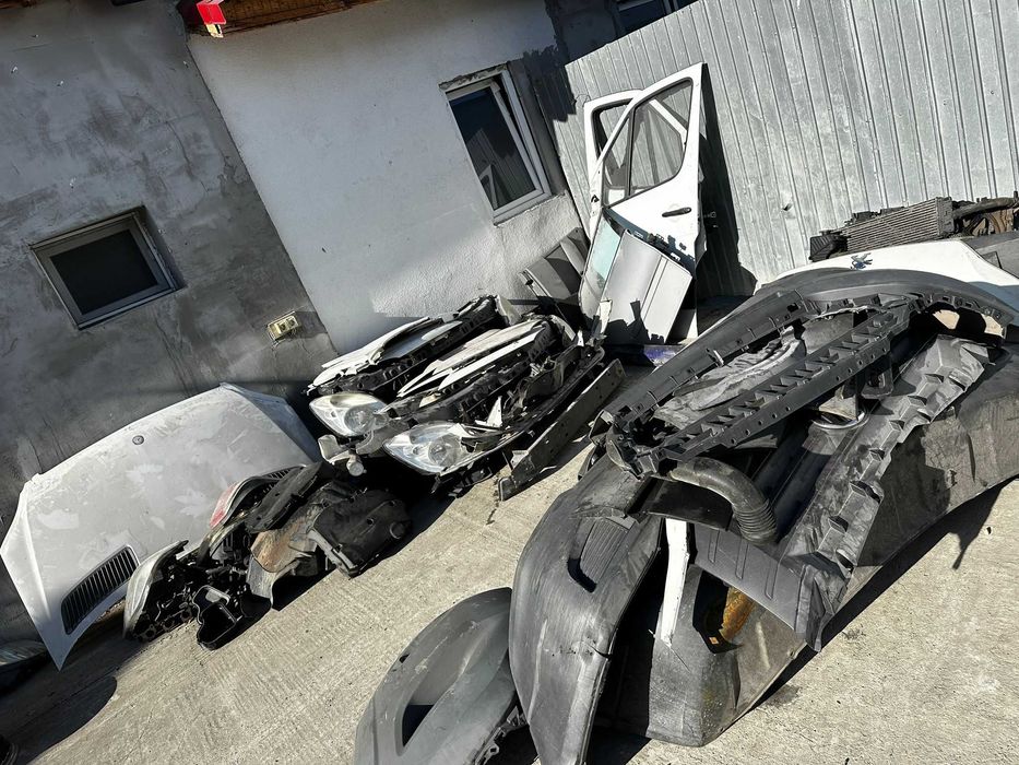 Trager complet cu faruri incluse Mercedes Sprinter W906 2010   2017