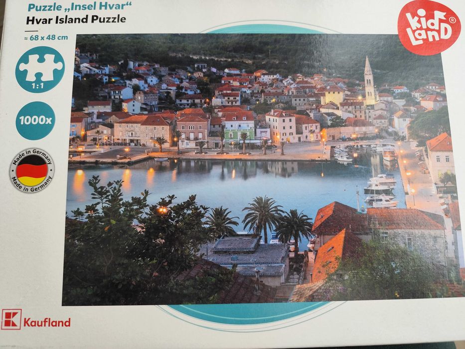 Продавам 5 пъзела по 1000 части