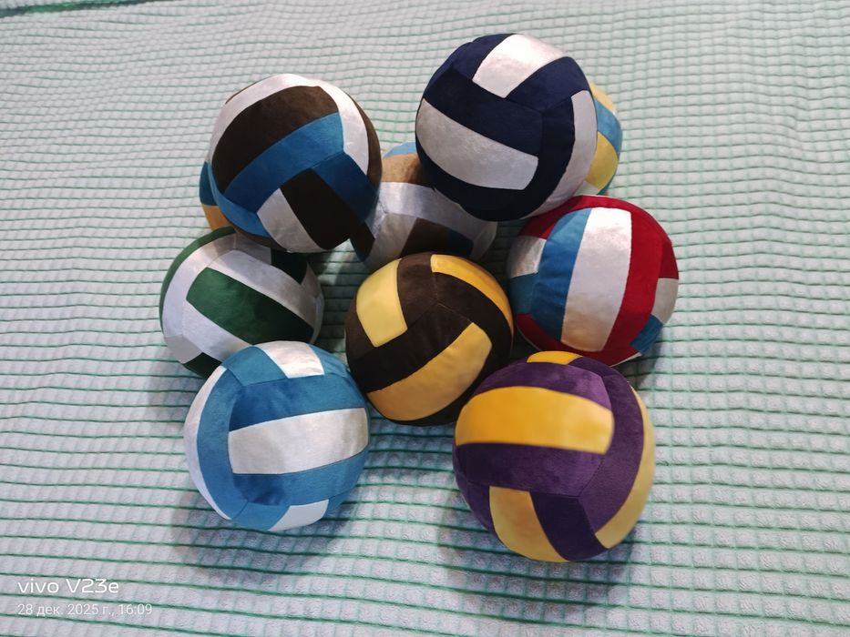 Жұмсақ доптарға тапсырыс аламын