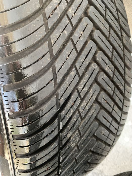 Charmhoo ecoplus 4s yumshoq balon 235/55 R19 b/u srochna kelishiladi