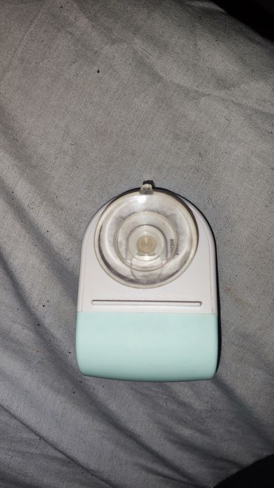 Козметични продукти и несесер