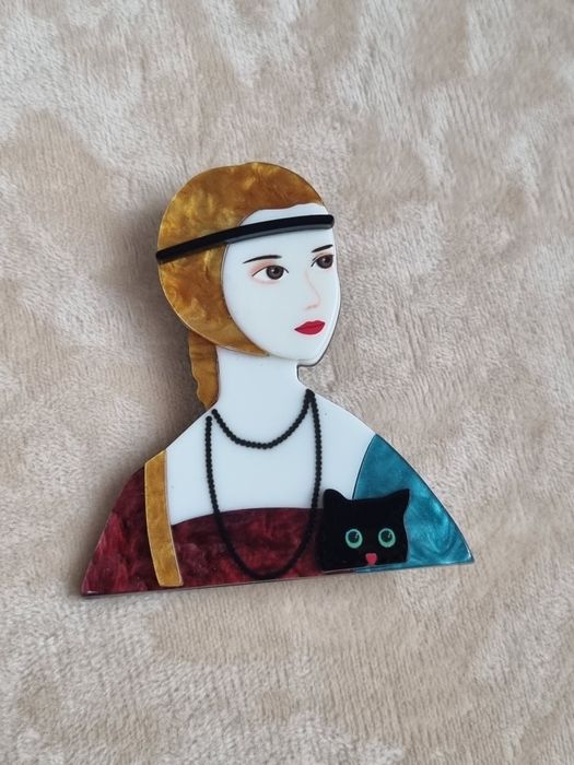 Брошки -елегантни и  модерни