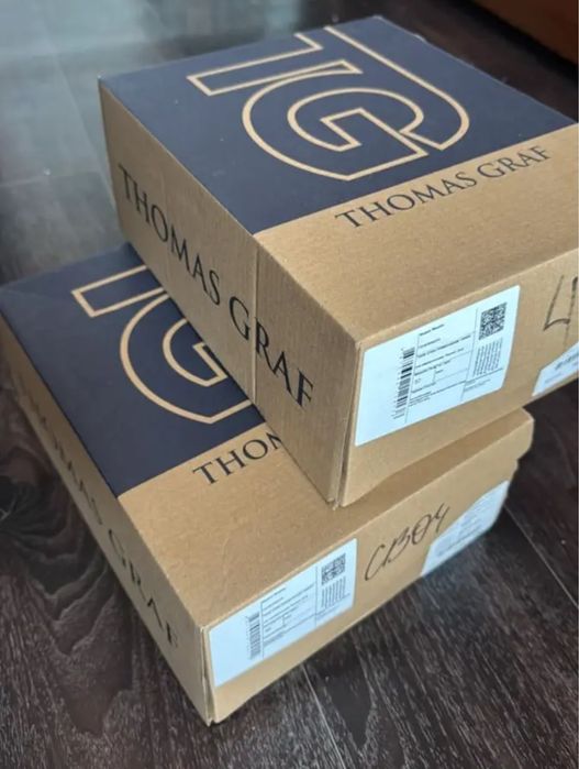 Кроссовки новые детские 30 р