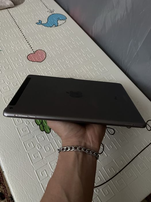 Ipad Air 32gb в идеале