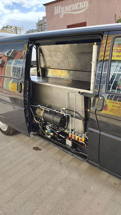 VW T4-катафалка..