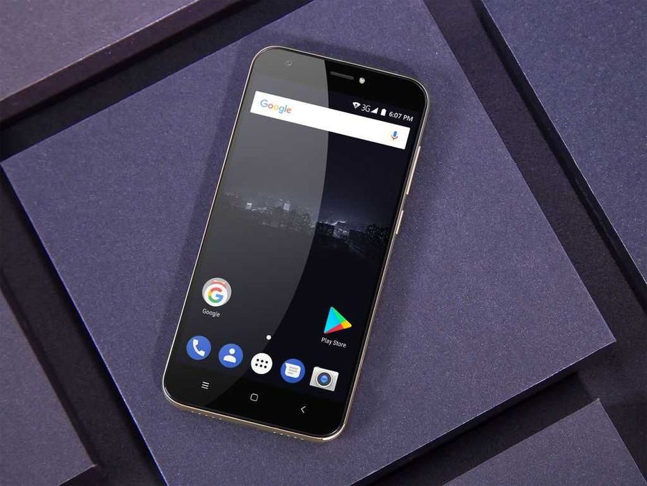 vand telefon ulefone S7