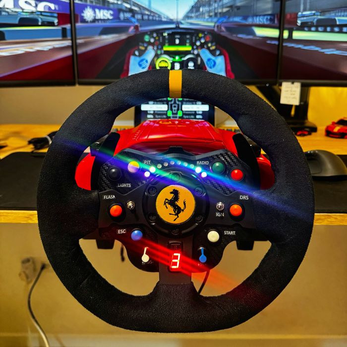 Oferta Limitata - Logitech G920 Custom - Ferrari 488 Challenge Edition