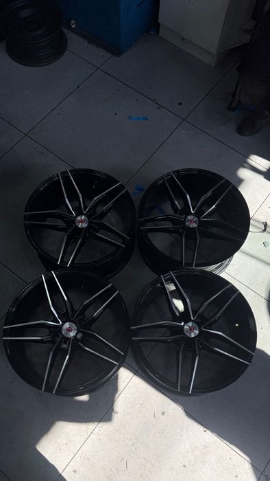 Saka diska Vossen 17R 4/114