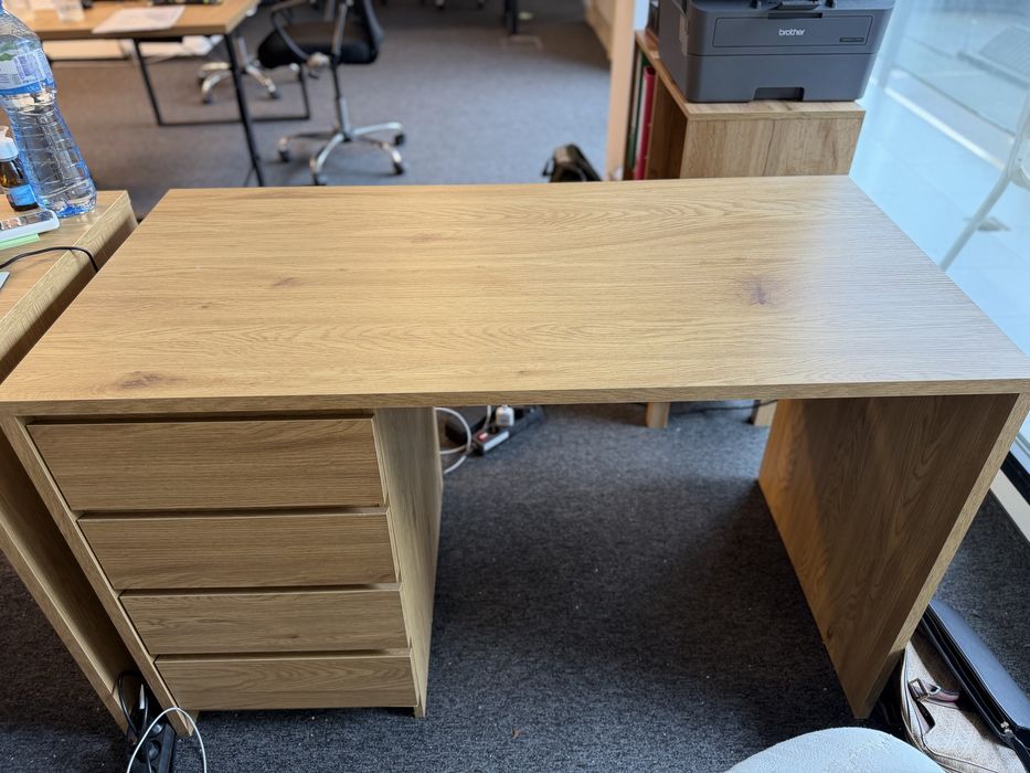 Офис бюро цена 120€