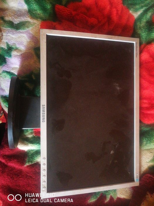 Samsung Sync Master 920NW