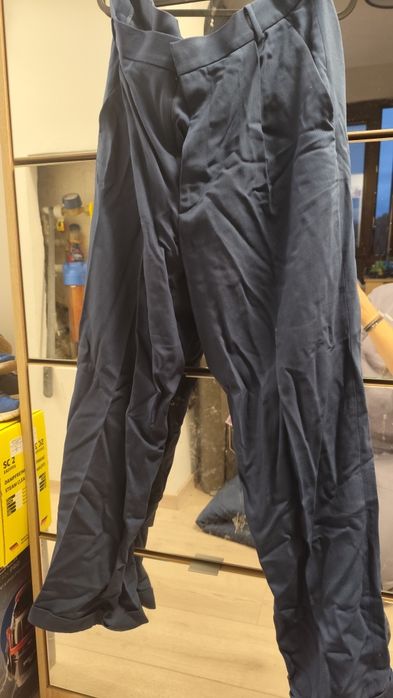 Тъмносин мъжки костюм Версаче Versace