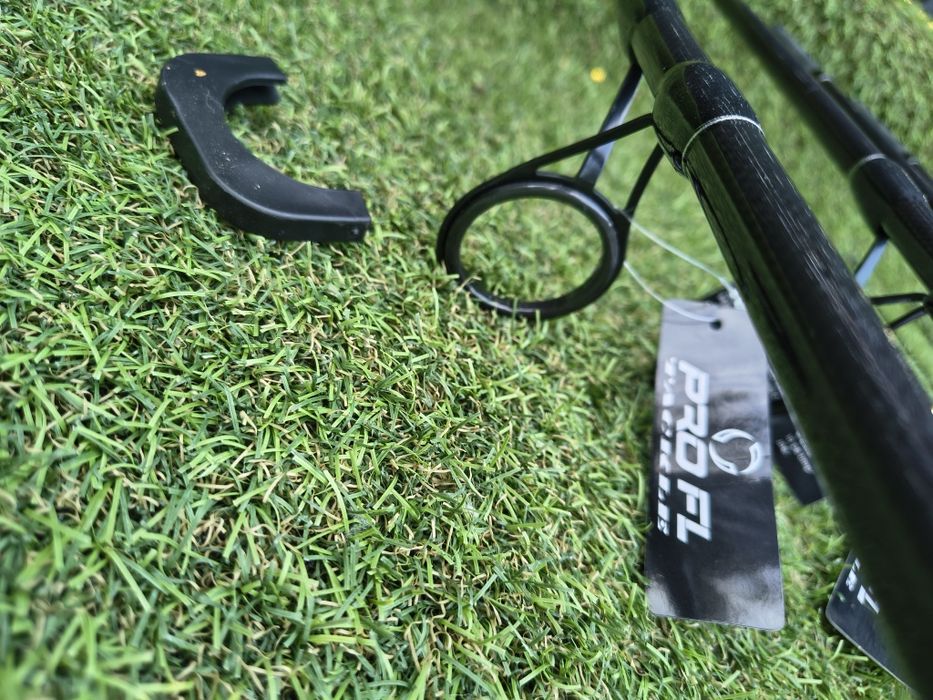 Set 4 Lansete FL TOURAMENT CARP 3.90M 3.50Lbs 2seg model nou 2024

Pre