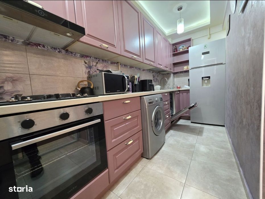 Apartament cu balcon, lift și aer condiționat în Inel II