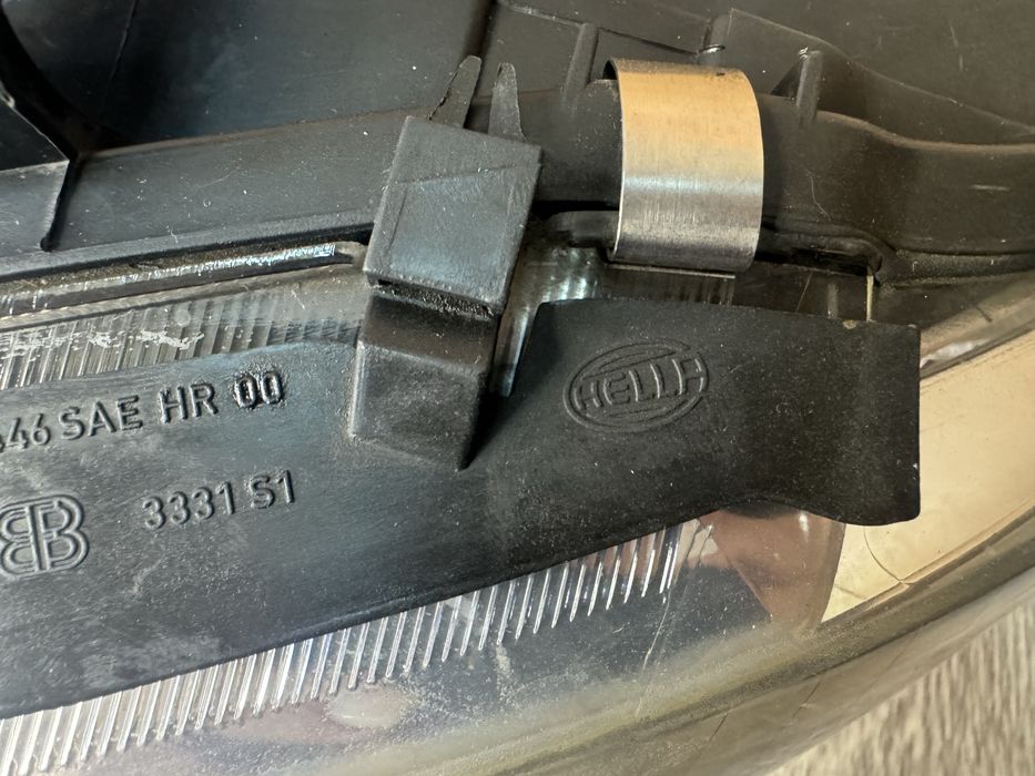 Фары Ауди А6С5 оригинал