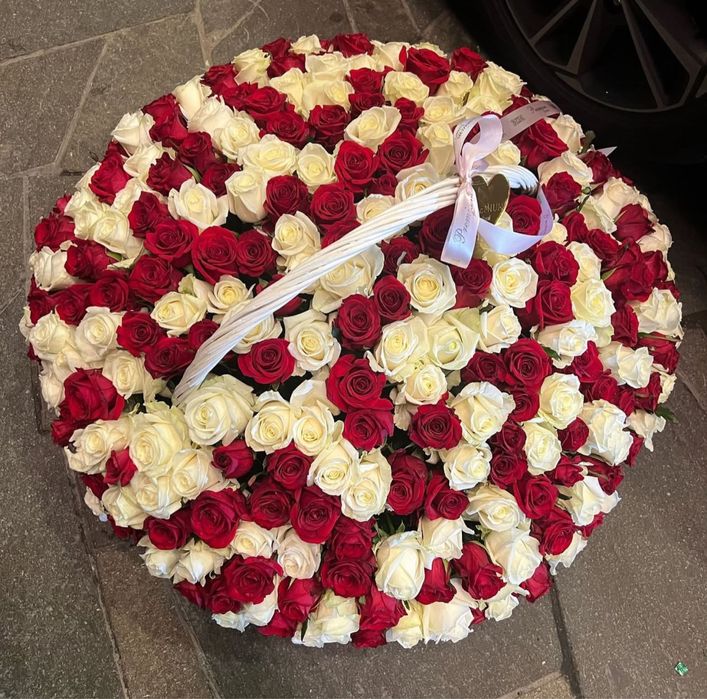 Розы по 400 Акция