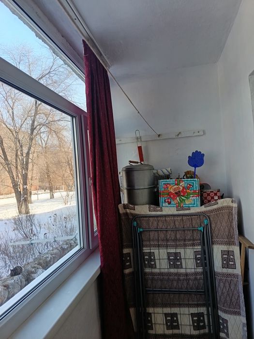 Продам квартиру в п.Топар