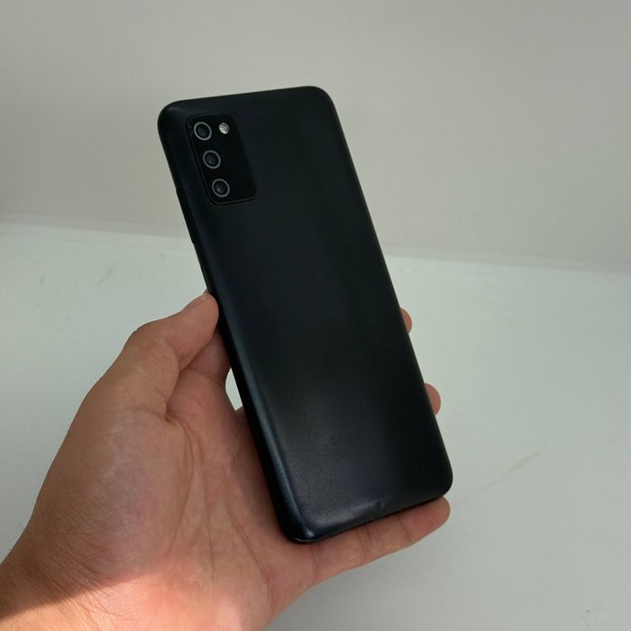 Samsung A03s sotiladi dastavka bor