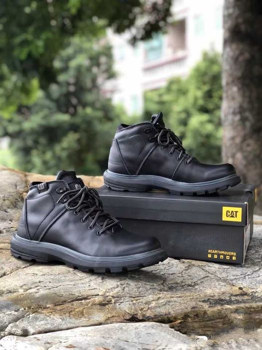 Oyoq kiyimlar erkaklar, poyabzal CAT Founder Boston [39-43]