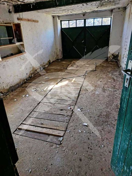 Двуетажна къща в село Кривня - 94477