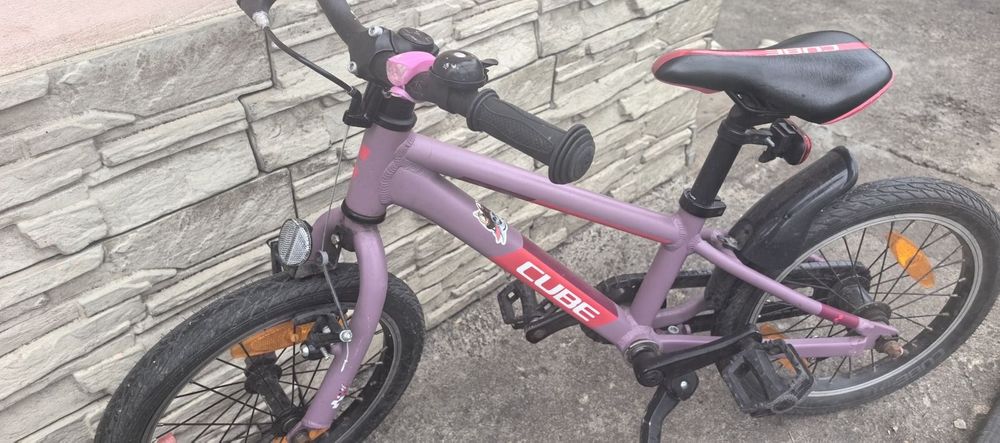 Продавам детско колело CUBE 16 inch
