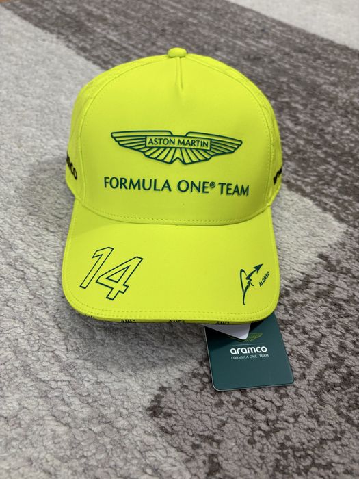 Aston Martin F1 Team x Boss шапка с козирка (Фернандо Алонсо)