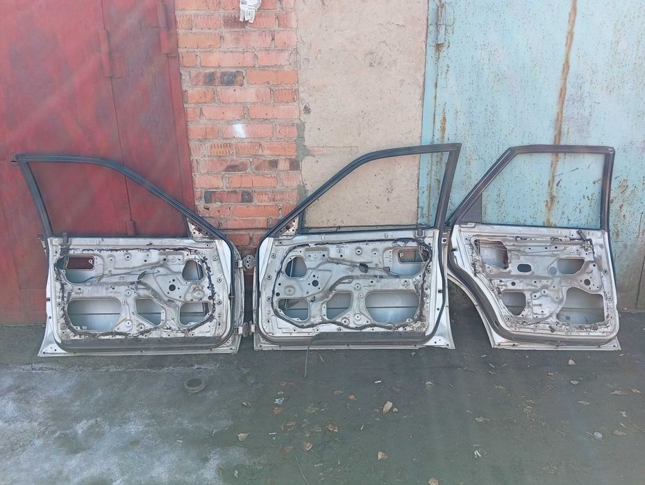 Двери Mazda 626 Переходка Хэтчбек