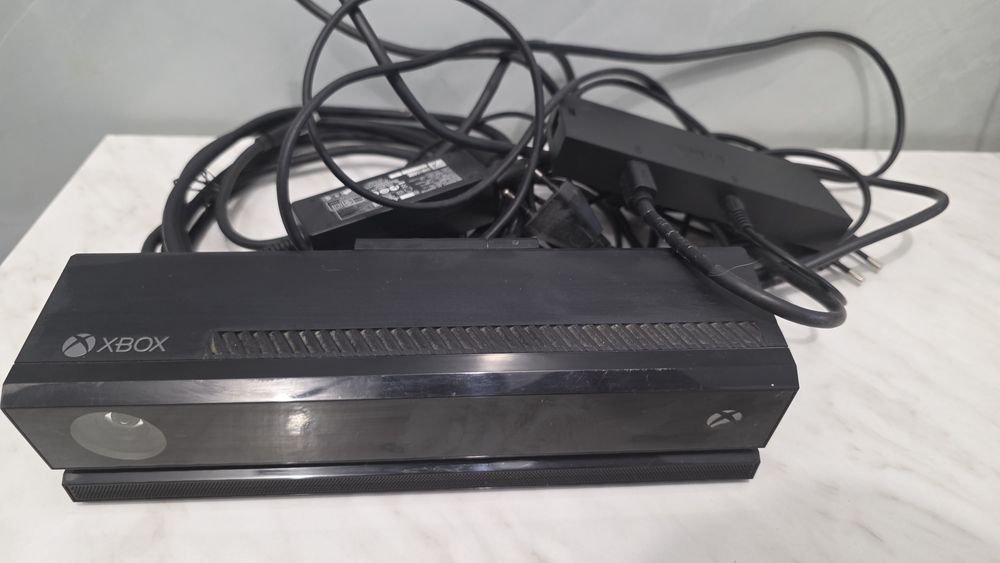 Vand xbox one s cu kinect